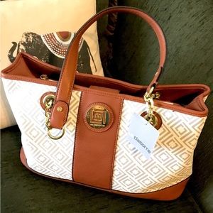 Liz Claiborne Purse. Shoulder Bag Excellent Used Condition